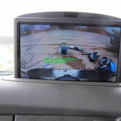 Volvo achteruitrijcamera op orgineel scherm