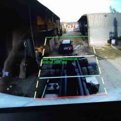 Scania truck met Oculus A op containerhaak